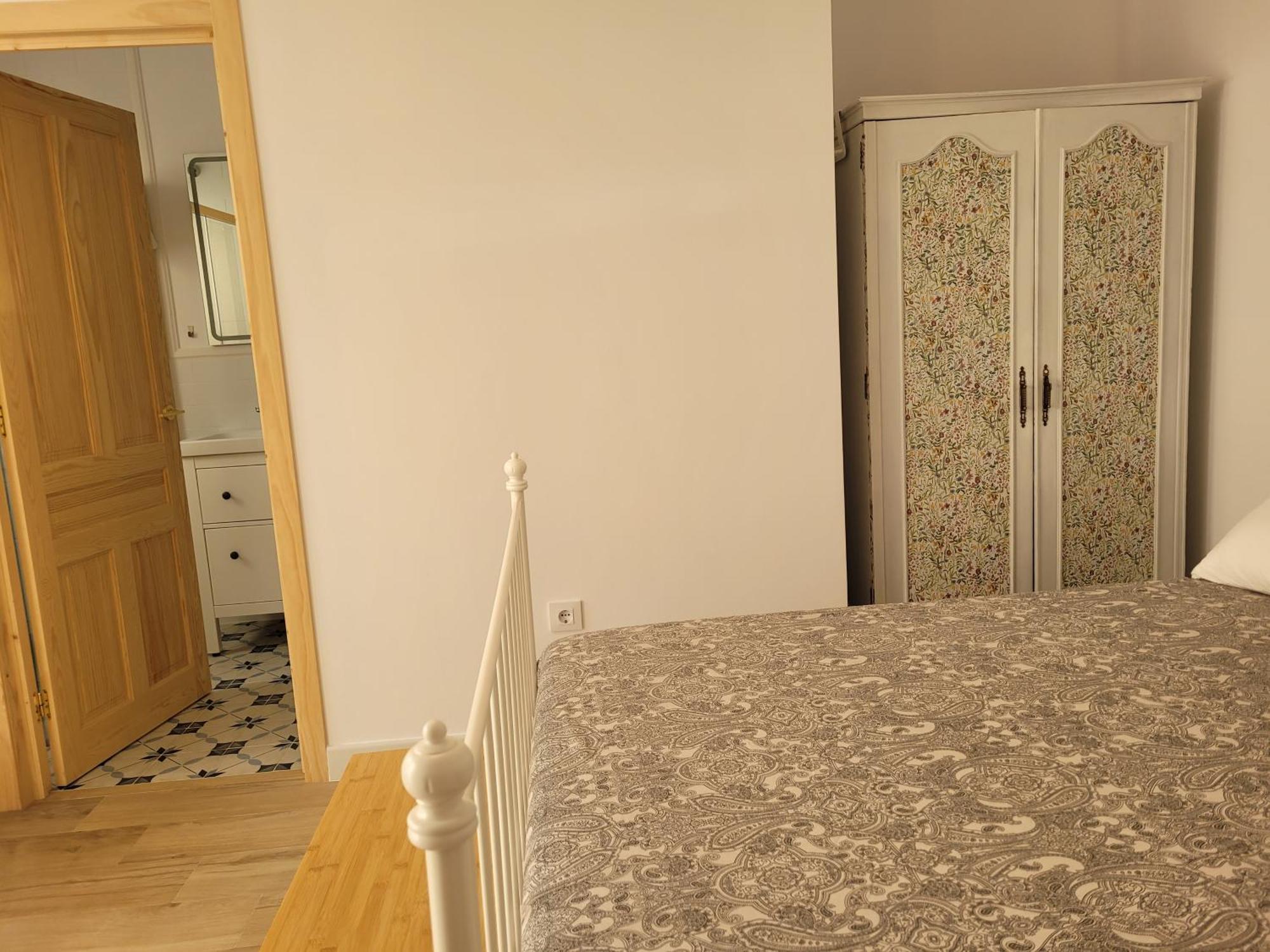 Apartamento Con Wifi, Patio Y Garaje Privado Alcalá de Guadaira Exterior foto